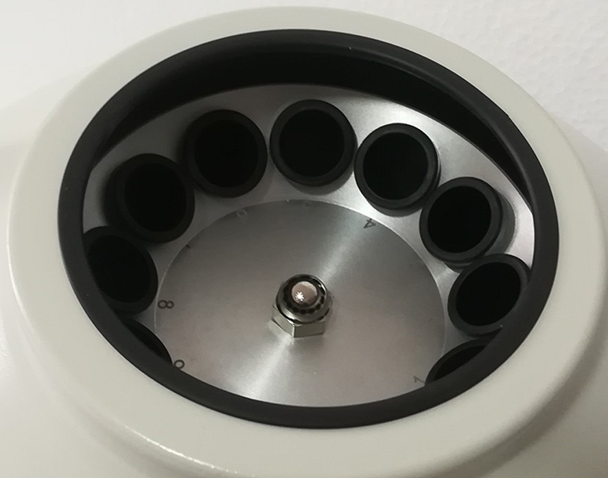 Producto centrifuga-digital-gemmy-plc-05-12-tubos-10-ml-2