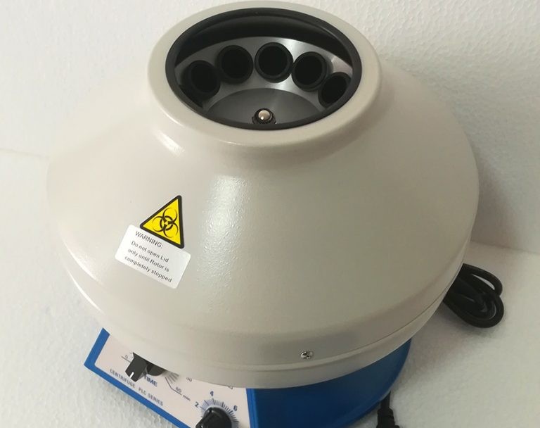Producto centrifuga-digital-gemmy-plc-05-12-tubos-10-ml-3